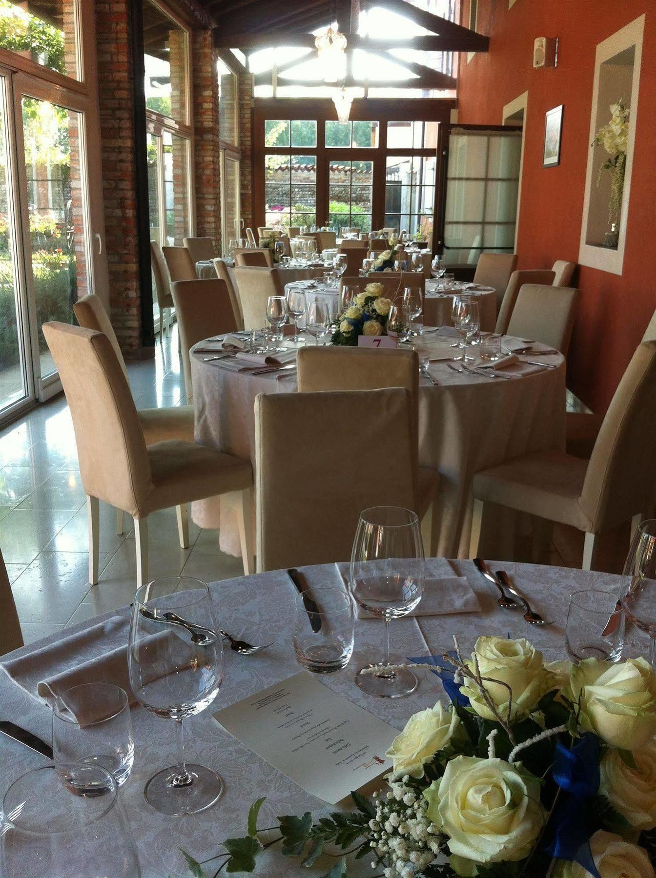 Hotel & Wellness Antico Borgo Torricella San Vito al Tagliamento Exterior photo