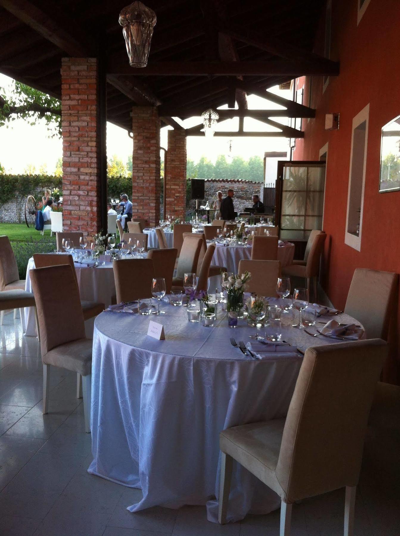 Hotel & Wellness Antico Borgo Torricella San Vito al Tagliamento Exterior photo